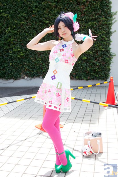 ‘皇冠新2手机版’欧美团队打造JRPG 《战神:夜战》展示战斗与探索内容(图4) 新2